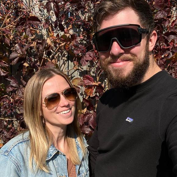 Meet your Posher, Tiffany - Picture 1 of 1